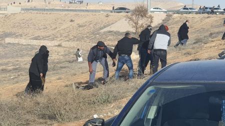 النقب ينتفض بوجه الهدم والتحريش